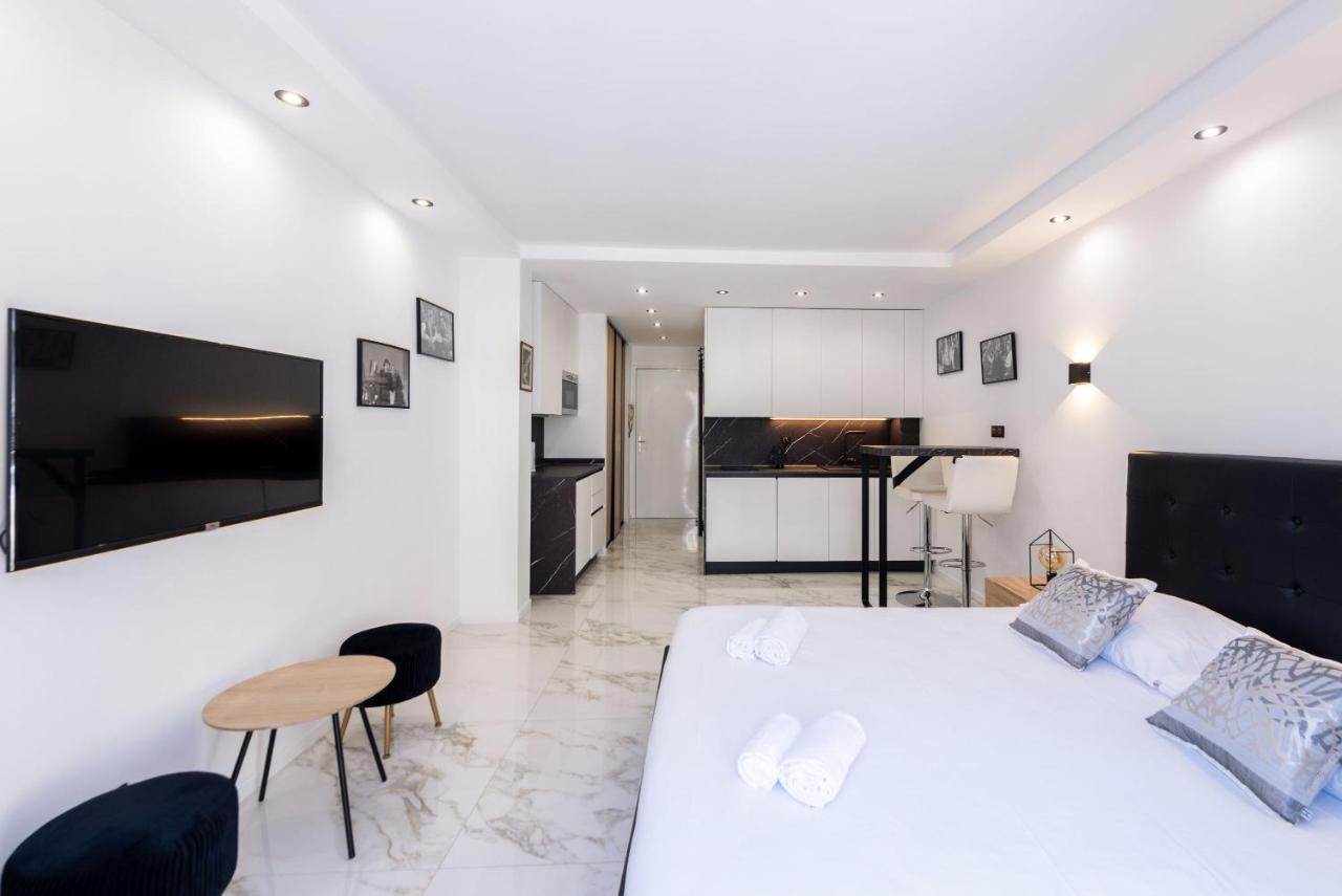 Large Studio - 50M Cannes Beach - Terrace Sea View Екстериор снимка