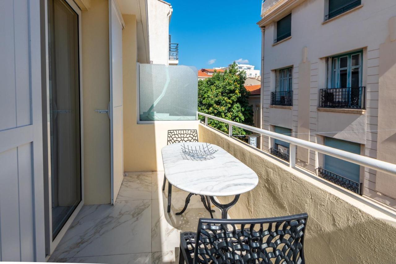 Large Studio - 50M Cannes Beach - Terrace Sea View Екстериор снимка