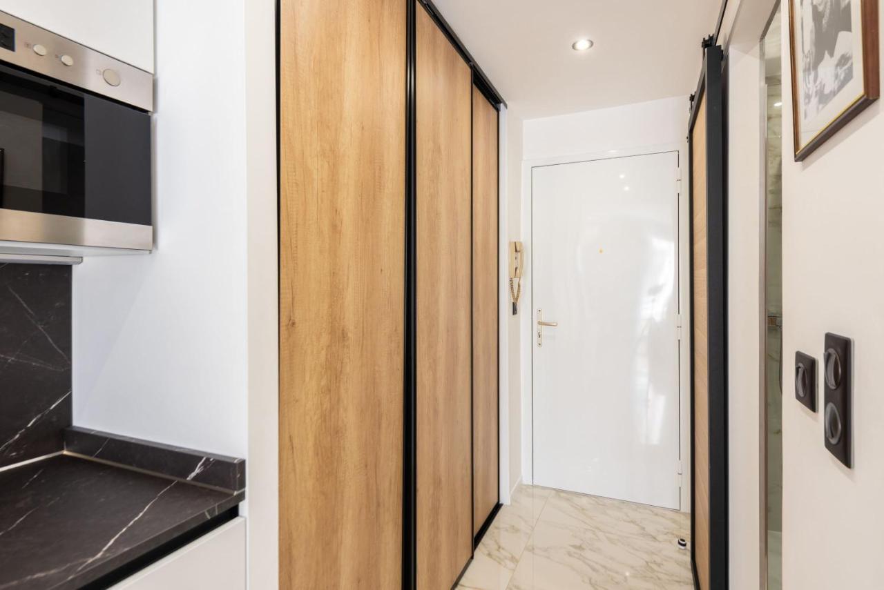 Large Studio - 50M Cannes Beach - Terrace Sea View Екстериор снимка